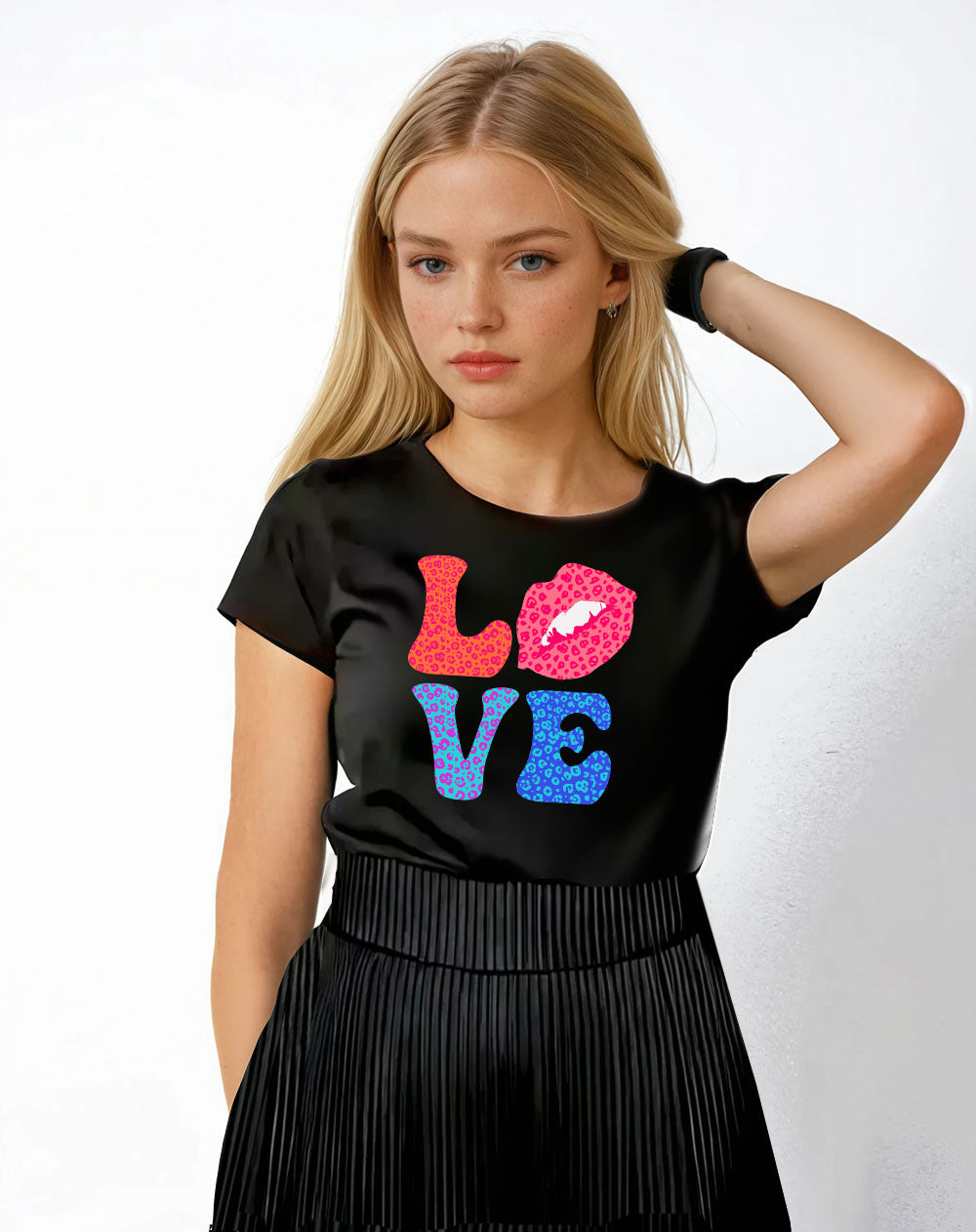 A Fierce Leopard Romance Tshirt In Black