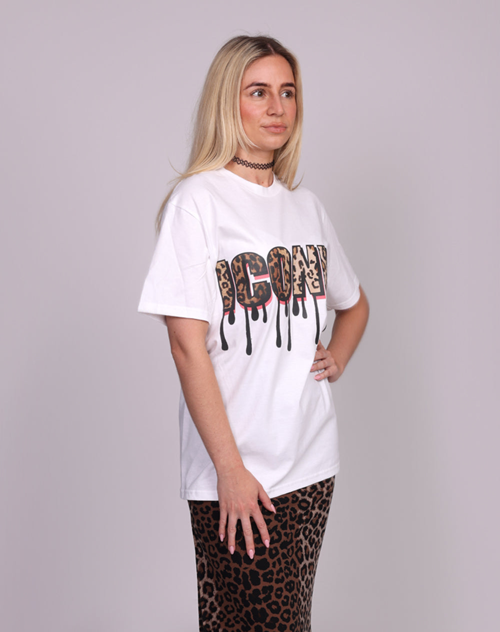 Iconic Instinct Drip Tshirt In White
