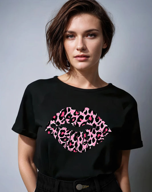 Pink And Rose Leopard Motif Lip T Shirt In Black