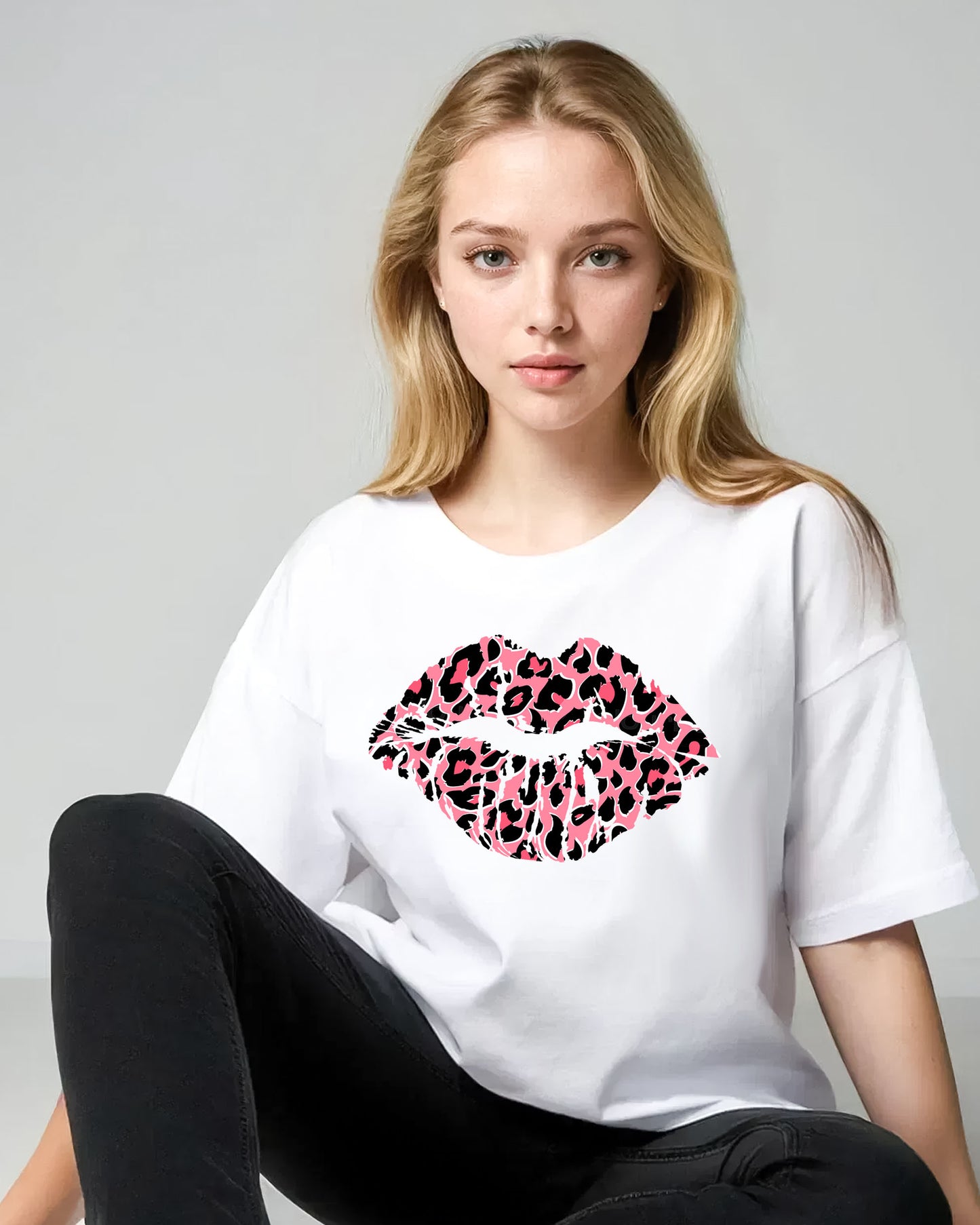 Pink And Rose Lip Motif Oversize Tshirt Top In White