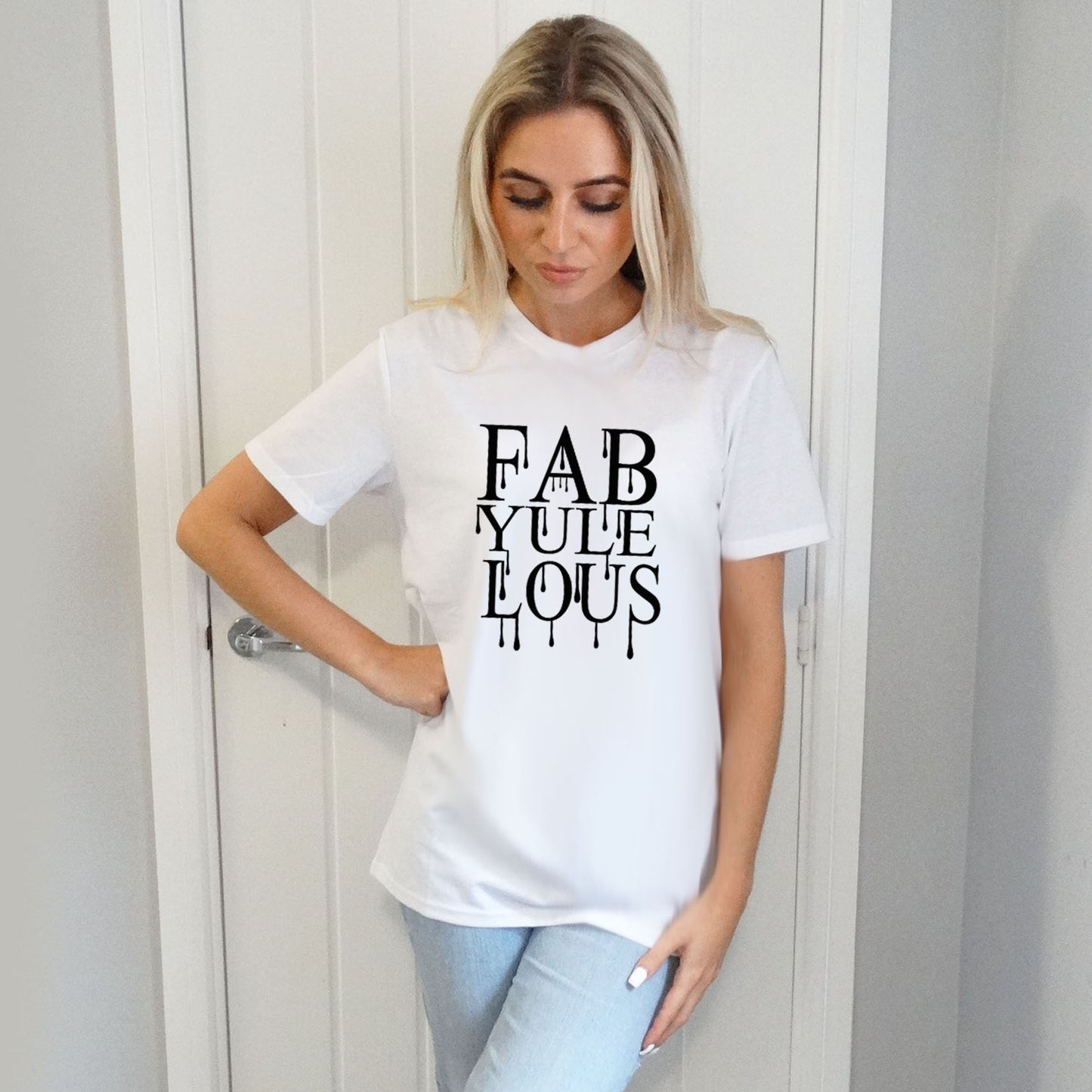 White Christmas Tee With Black Fabyuleous icicles Graphic Print