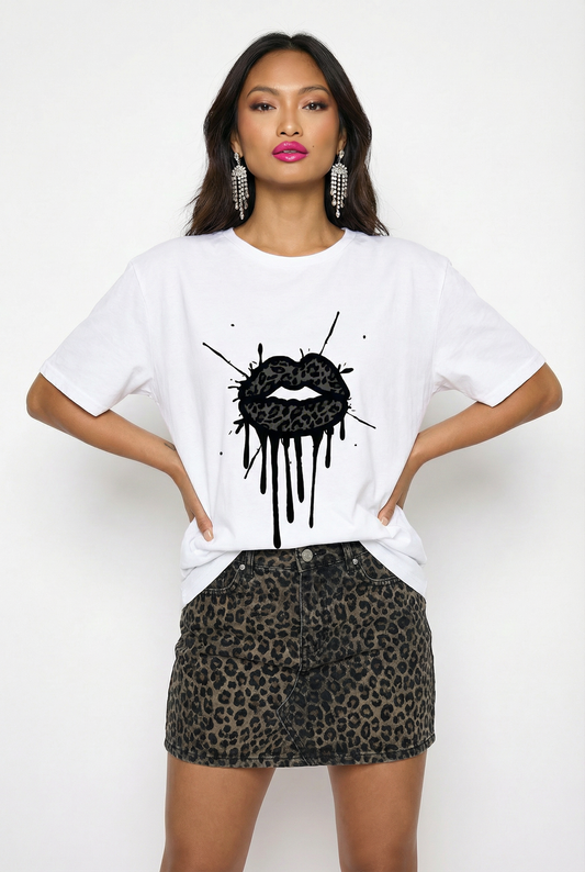 Black Leopard Lip Drip Splat Print Tshirt In White