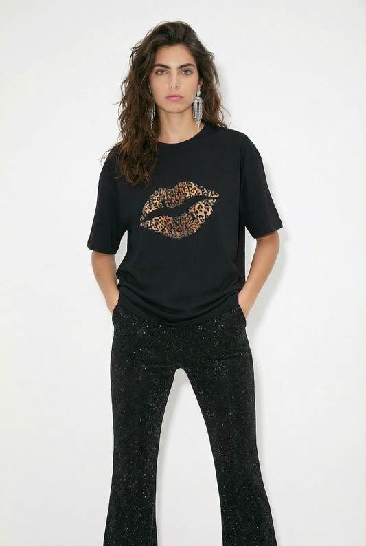 Leopard Lip Motif Top In Black