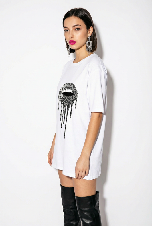 Monochrome Drip Lip TEE