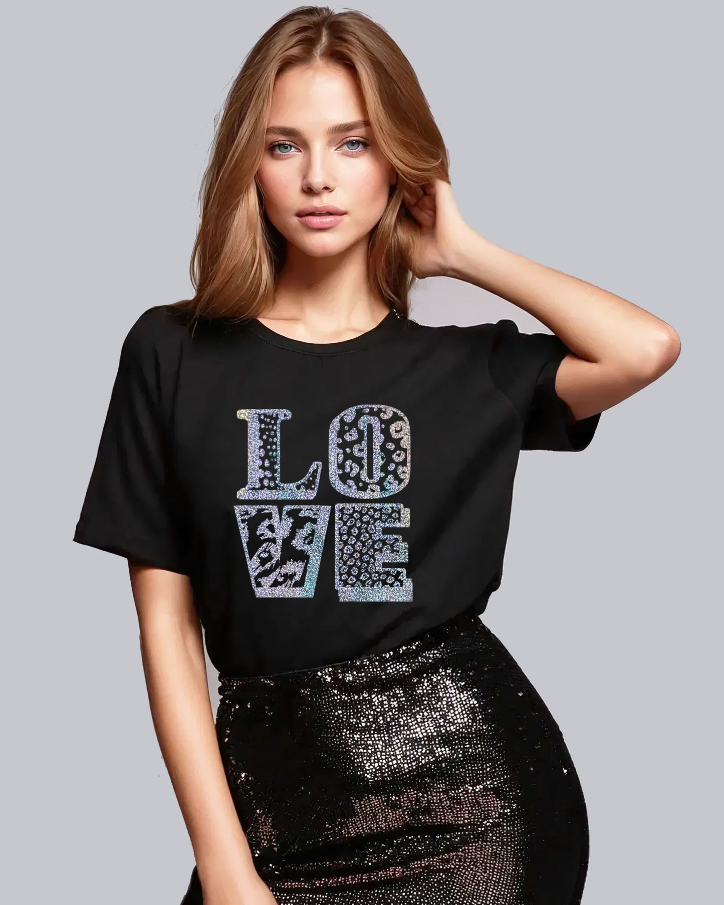 Love Safari Graphic Tshirt In Black