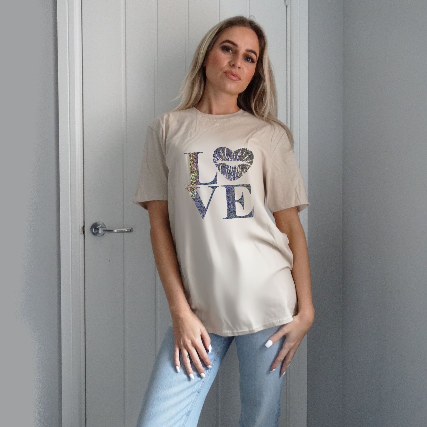 Heart of Love Silver Graphic Text Biege Tshirt