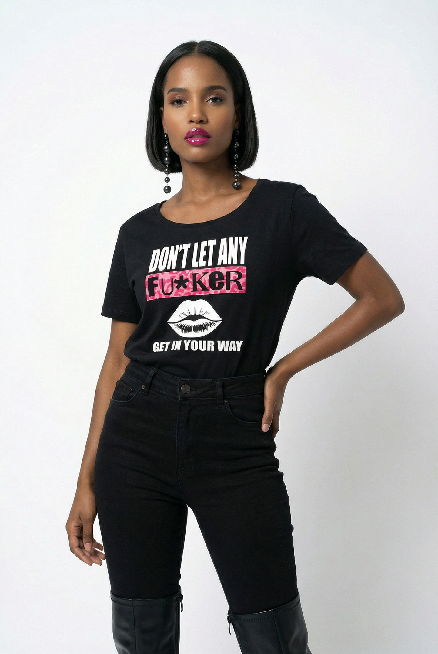 Savage No One in My Way T-Shirt in Black