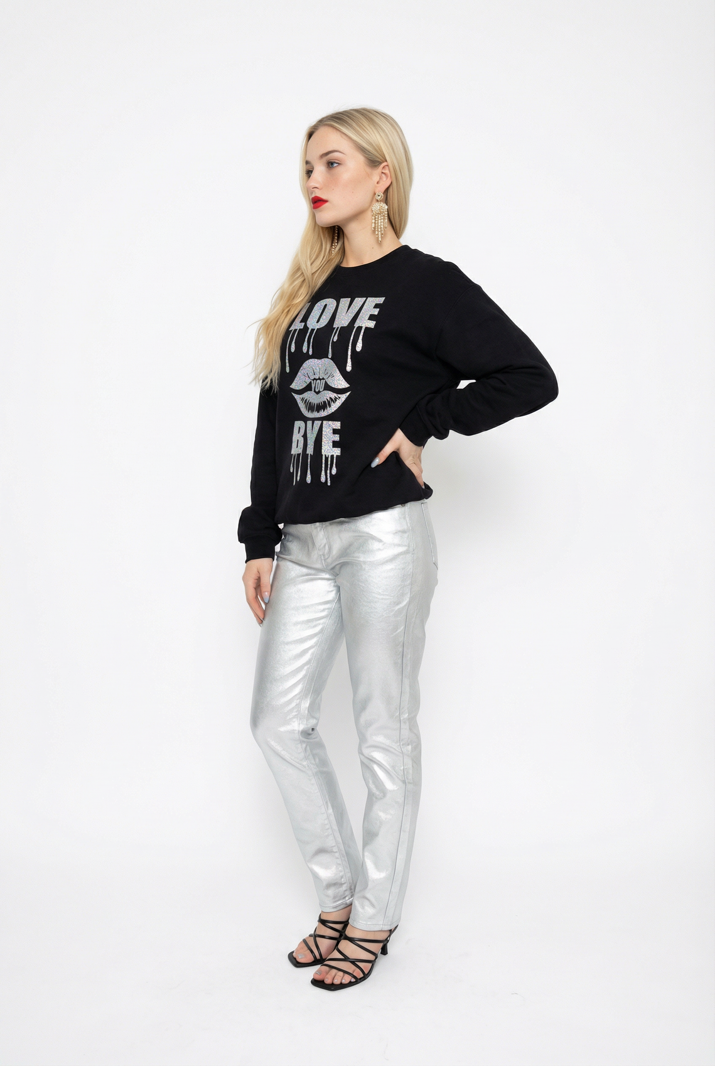 Silver Love you bye Sweatshirt in Black
