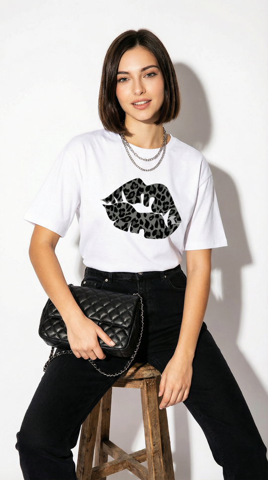 White Oversize T Shirt With Black Leopard Lip Print