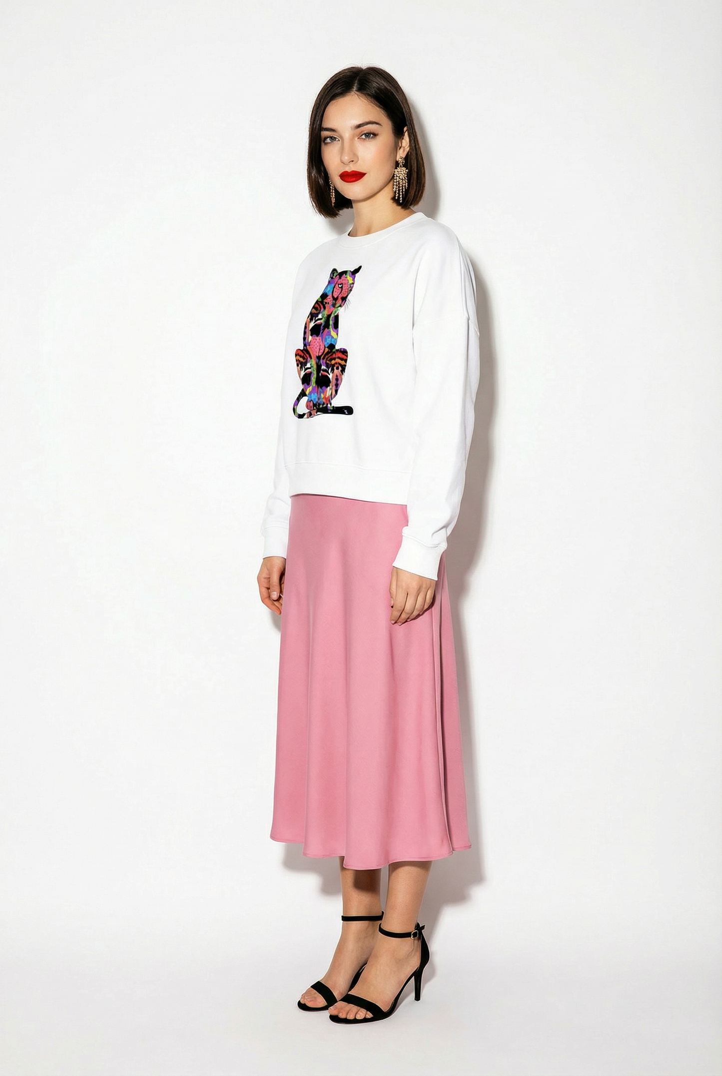 Wild Artistry Cheetah Sweatshirt in White