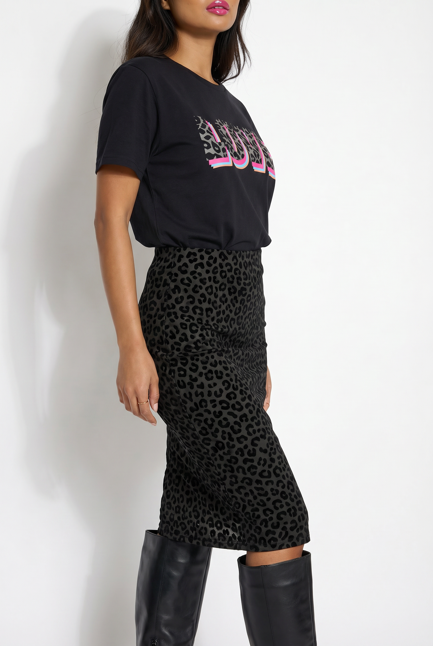 Wildly in Love Black Leopard Graphic Text Tshirt in Black