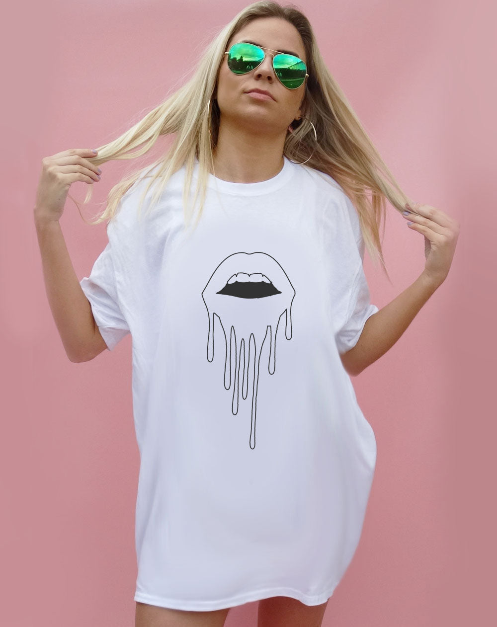 Black Line Drip Lip Print Tshirt In White