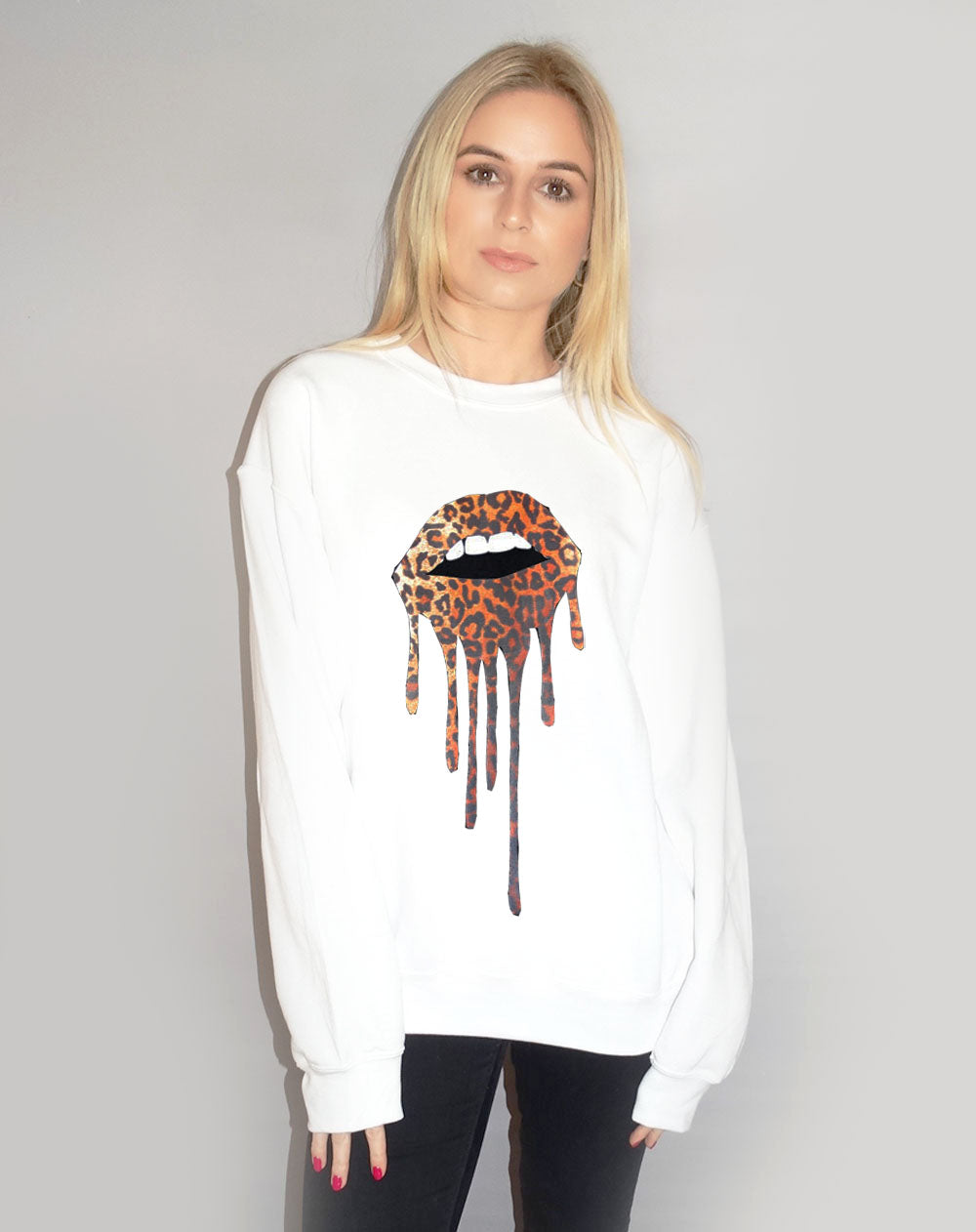 Jumper In White Leopard Lip Drip