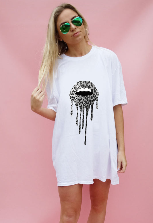 Monochrome Drip Lip TEE