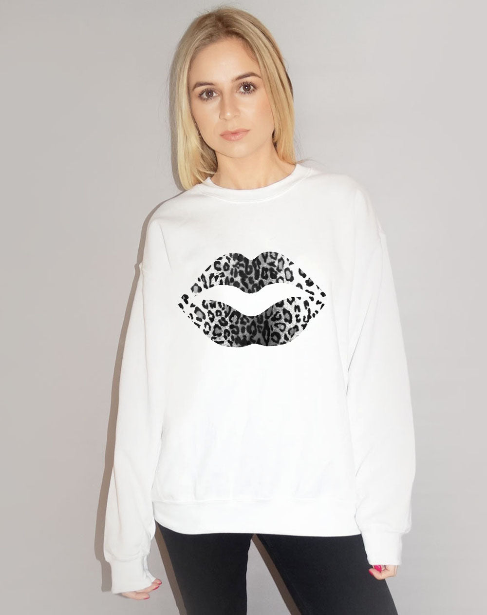 Black and White Leopard Lip Jumper In White