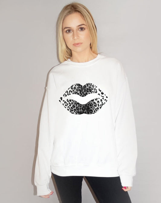 Black and White Leopard Lip Jumper In White