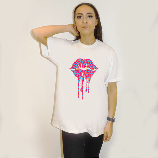 White Oversize Tshirt With Blue And Pink Leopard Craze Lip Drip Motif