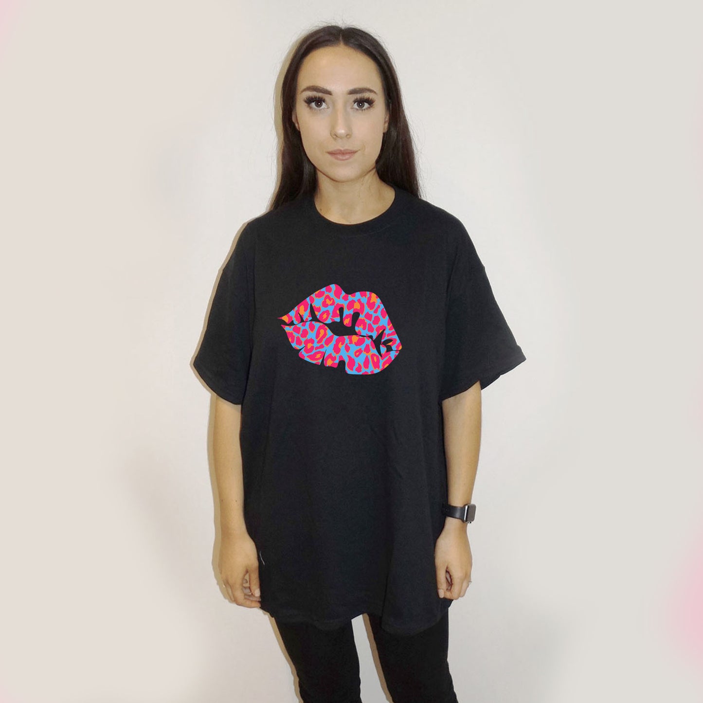 Black Oversize T Shirt With Blue And Pink Leopard Lip Print