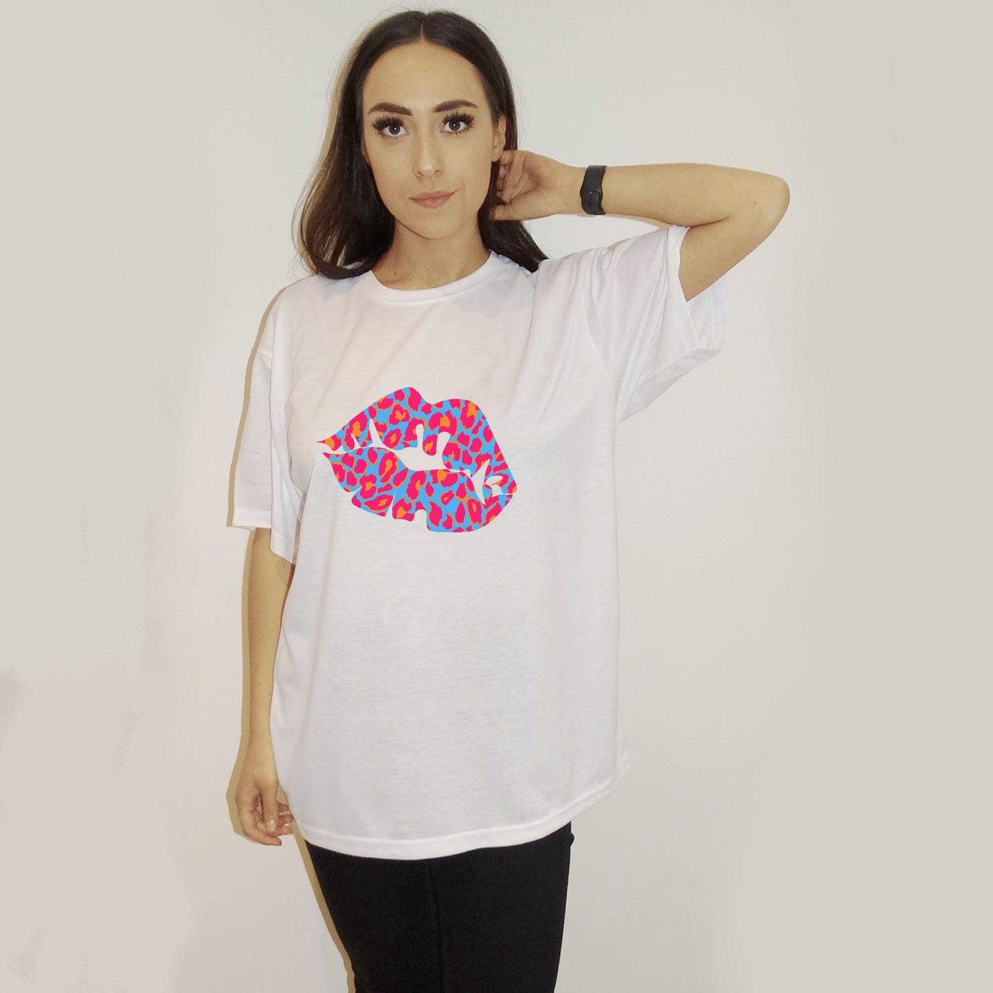 White Oversize T Shirt With Blue And Pink Leopard Lip Print