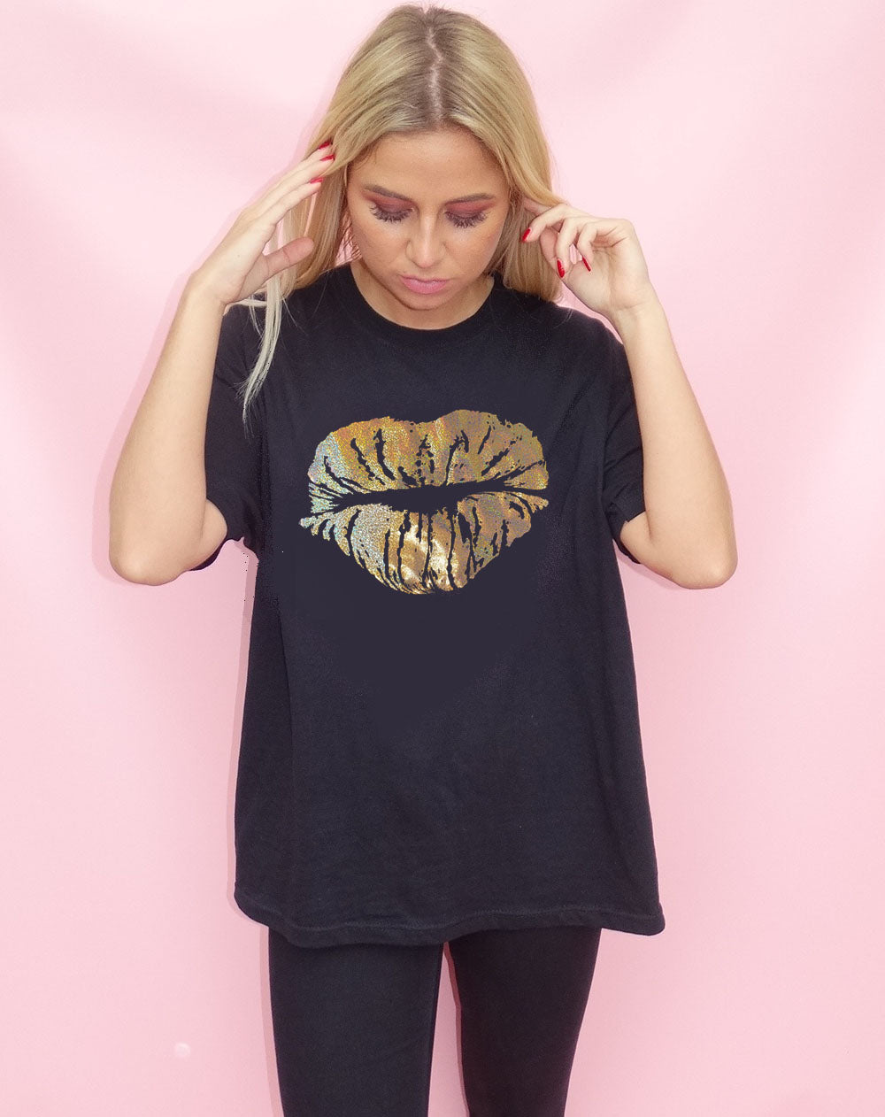 Gold Leopard Kiss Print Tshirt In Black