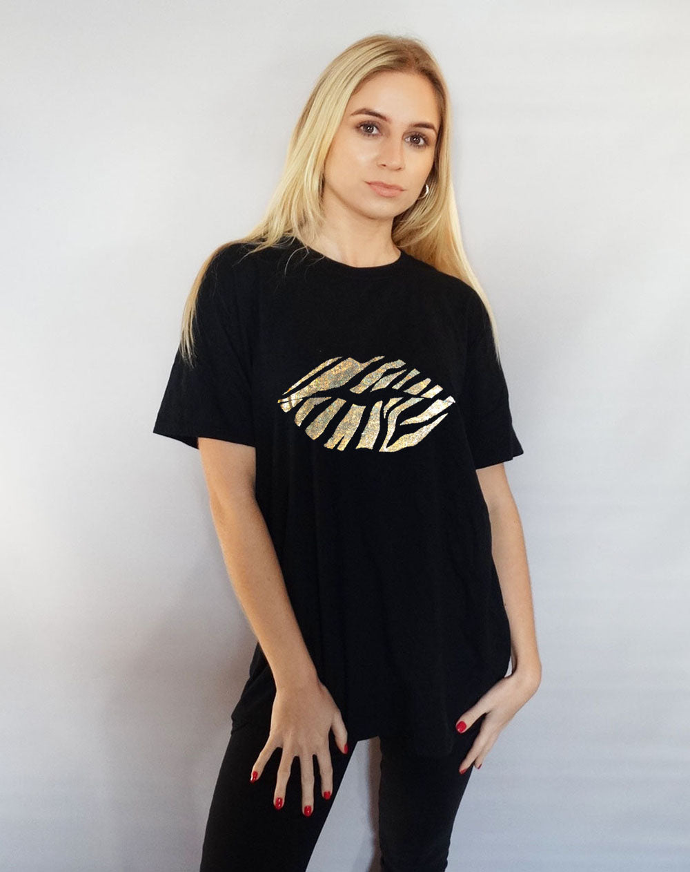 Gold Holographic Zebra Lip Print T-shirt in Black