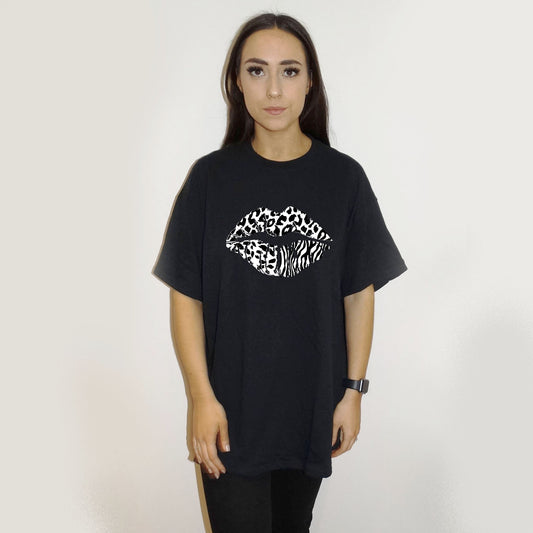 Multi Animal Print Lip White Print Tshirt Top In Black