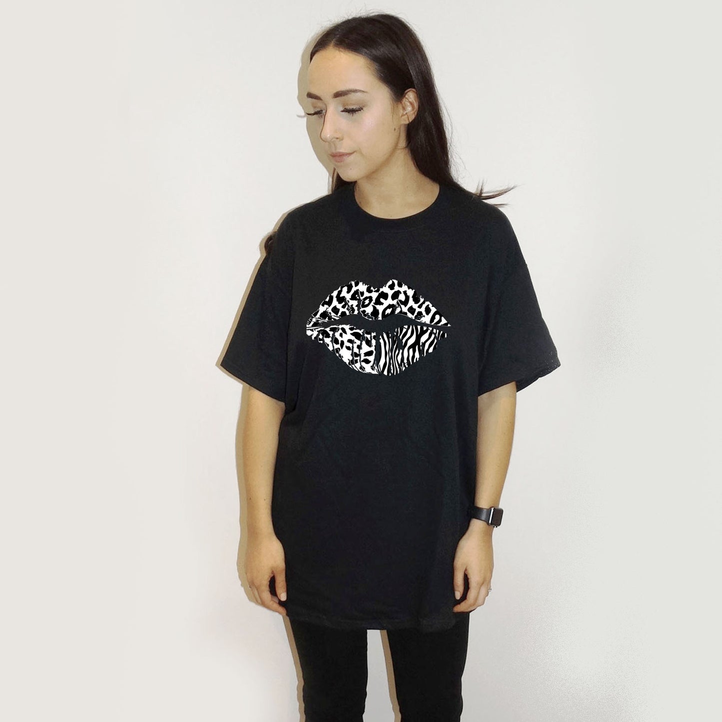 Multi Animal Print Lip White Print Tshirt Top In Black