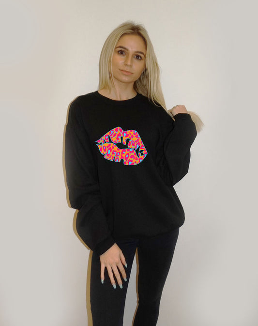 Black Oversize Sweatshirt With Orange And Blue Leopard Lip Print