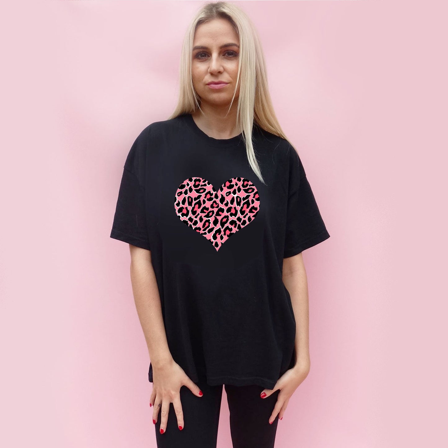 Pink And Rose Leopard Heart Print Tshirt In Black