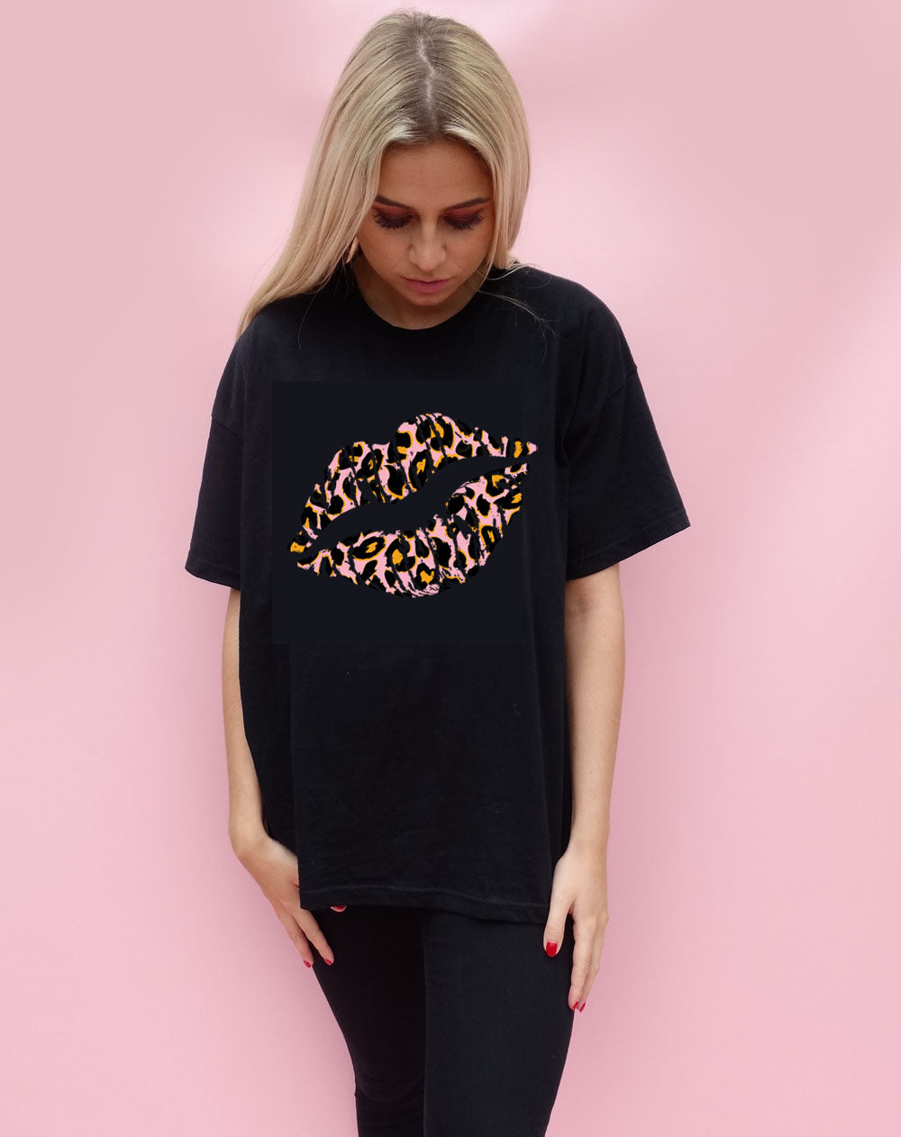 Pink and Orange Leopard Graphic Lip T-shirt in Black