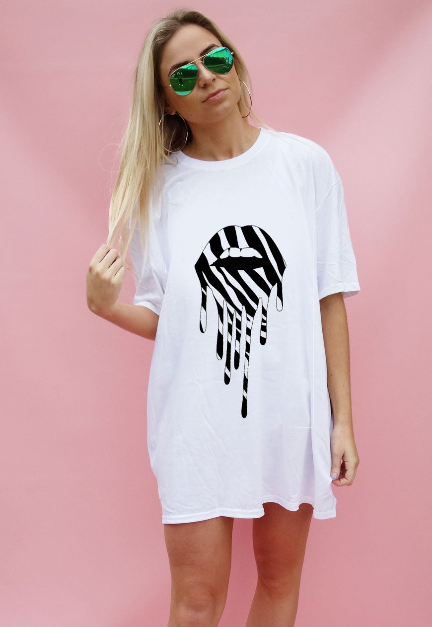 Zebra Drip Lip TEE